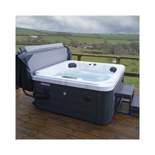 Orca Leisure Westboro 4-Person Hot Tub – Outdoor Spa
