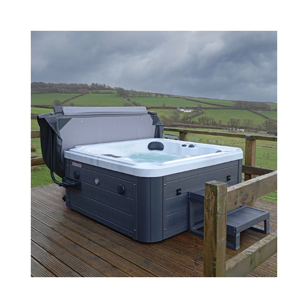 Orca Leisure Westboro 4-Person Hot Tub – Outdoor Spa