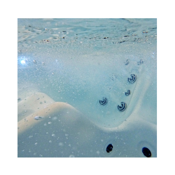 Orca Leisure Sunboro V 6-Person Hot Tub – Outdoor Spa